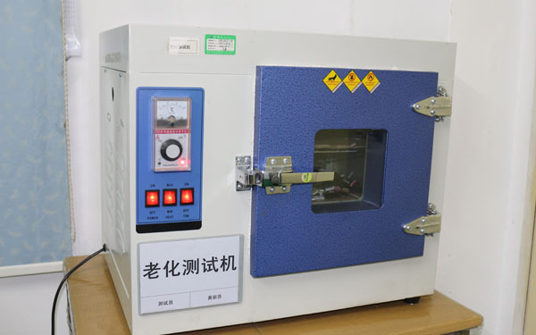 老化测试机